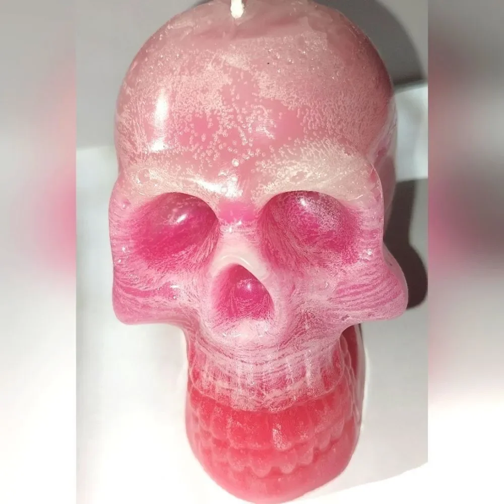Hand crafted limited edition from our Raging skull candle collection